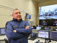 Дмитрий Рогозин в командном пункте обслуживания стартового комплекса РН "Союз-2" на космодроме Восточный Дмитрий Рогозин в командном пункте обслуживания стартового комплекса РН "Союз-2" на космодроме Восточный