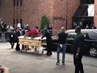 Кого хоронят в золотом гробу Кого хоронят в золотом гробу