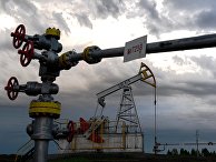 Работа нефтяных станков - качалок Работа нефтяных станков - качалок