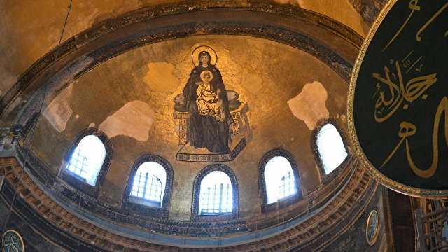 Al Jazeera (Катар): христианские мозаики и фрески останутся на месте. Подготовка к открытию собора Святой Софии в качестве мечети и туристической достопримечательности