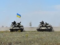 ВСУ провели танковые учения на юге Украины ВСУ провели танковые учения на юге Украины