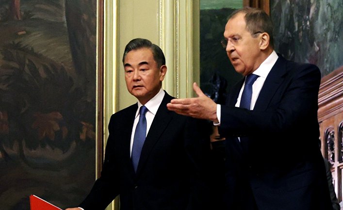 Переговоры глав МИД РФ и КНР С. Лаврова и Ван И Переговоры глав МИД РФ и КНР С. Лаврова и Ван И