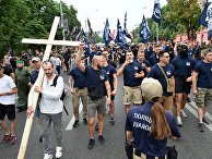 Участники акции протеста против ЛГБТ-парада в Киеве. Участники акции протеста против ЛГБТ-парада в Киеве.
