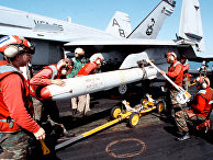 Ракета SLAM на подвеске F/A-18C Hornet Ракета SLAM на подвеске F/A-18C Hornet