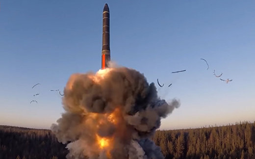 Пуск МБР «Ярс» с космодрома Плесецк Пуск МБР «Ярс» с космодрома Плесецк