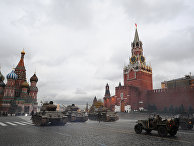 Репетиция торжественного марша в честь 70-й годовщины парада 7 ноября 1941 года Репетиция торжественного марша в честь 70-й годовщины парада 7 ноября 1941 года