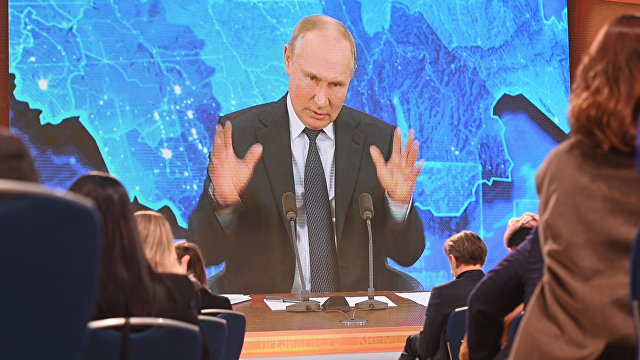 The Sun (Великобритания): в ходе напряженного телефонного разговора Байден призвал Путина отступить на Украине – после того, как Россия посоветовала США «держаться подальше для их же блага»