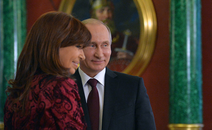 Встреча президента РФ В.Путина с президентом Аргентины К.Фернандес де Киршнер Встреча президента РФ В.Путина с президентом Аргентины К.Фернандес де Киршнер