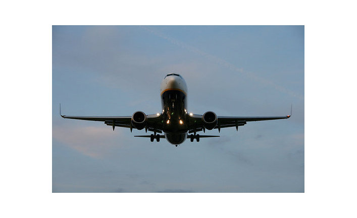 Боинг-737 800 Боинг-737 800