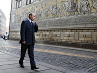 Владимир Путин во время визита в Дрезден, Германия Владимир Путин во время визита в Дрезден, Германия