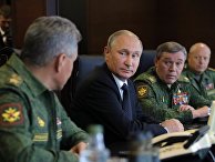 Президент РФ Владимир Путин во время инспекции действий вооружённых сил Союзного государства России и Белоруссии на учениях "Запад-2017" Президент РФ Владимир Путин во время инспекции действий вооружённых сил Союзного государства России и Белоруссии на учениях "Запад-2017"