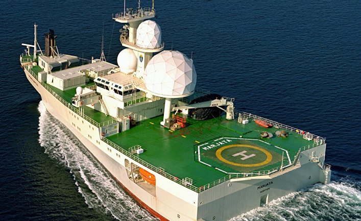 Разведывательный корабль ВМС Норвегии "Марьята"