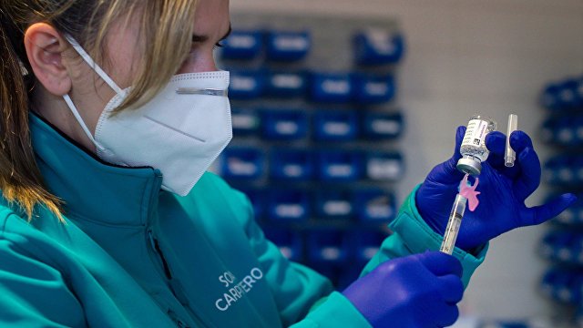 Корреспондент (Украина): жители Чехии отказываются от вакцины AstraZeneca