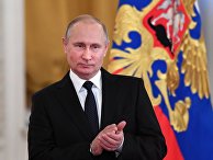 Президент РФ Владимир Путин во время встречи с военнослужащими, принимавшими участие в антитеррористической операции в Сирии. 28 декабря 2017 Президент РФ Владимир Путин во время встречи с военнослужащими, принимавшими участие в антитеррористической операции в Сирии. 28 декабря 2017