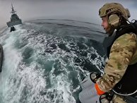 Британские морпехи испытали реактивный ранец Британские морпехи испытали реактивный ранец