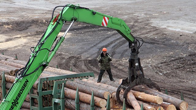 Пандемия коронавируса вызвала глобальную нехватку сырья и товаров