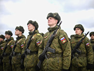 Совместная тренировка пеших парадных расчетов войск Московского гарнизона к военному параду Совместная тренировка пеших парадных расчетов войск Московского гарнизона к военному параду
