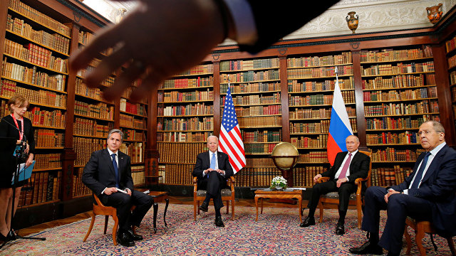 Встреча Байдена и Путина: пресса США подвергается жесткому обращению со стороны российских секьюрити-агентов (Fox News, США)