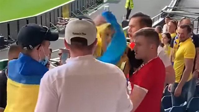 Главред (Украина): стала известна судьба парня с триколором, который пришел на трибуны украинских фанов на Евро-2020