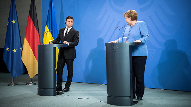 Главред (Украина): руками Меркель Россия прокладывает себе путь к Украине