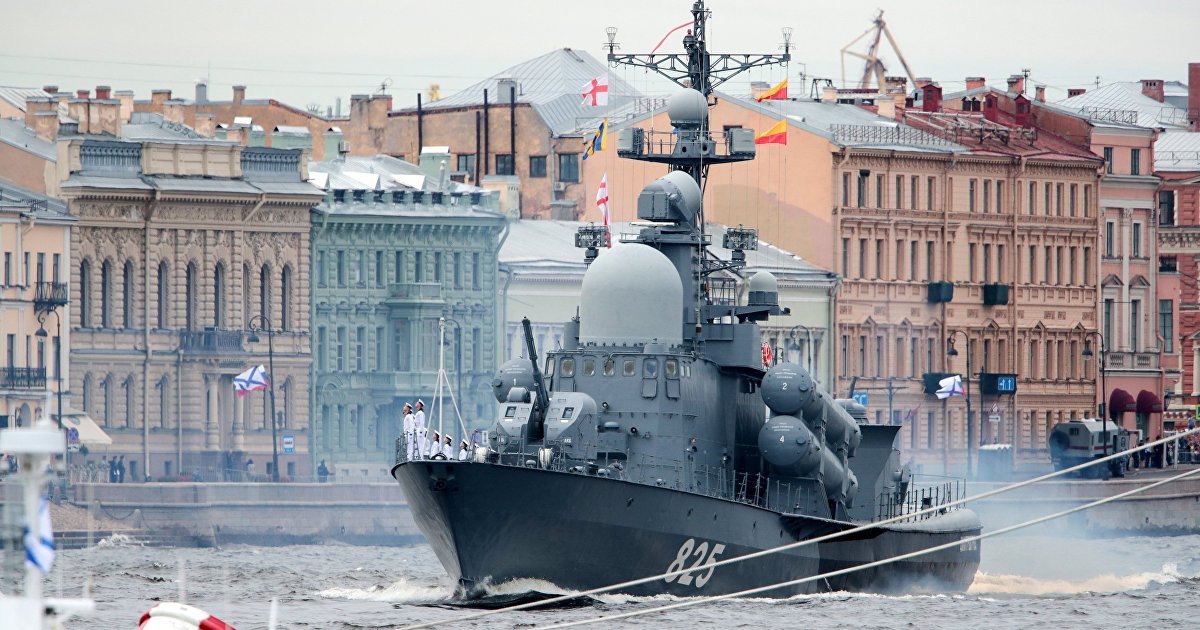 Гуаньча (Китай): парад в честь Дня Военно-морского флота в Санкт-Петербурге - Vimarsana News