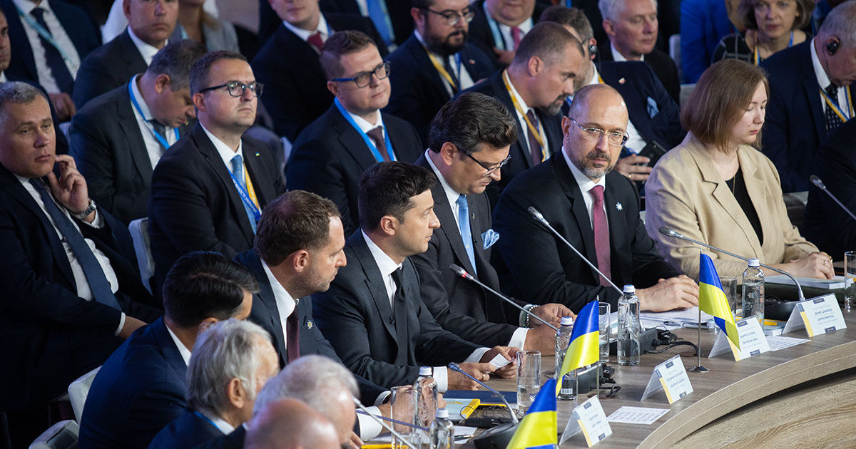 Политика (Сербия): почему Меркель и Макрон проигнорировали «Крымскую платформу» - Vimarsana News
