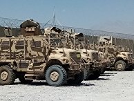 Военная техника на территории авиабазы Баграм Военная техника на территории авиабазы Баграм